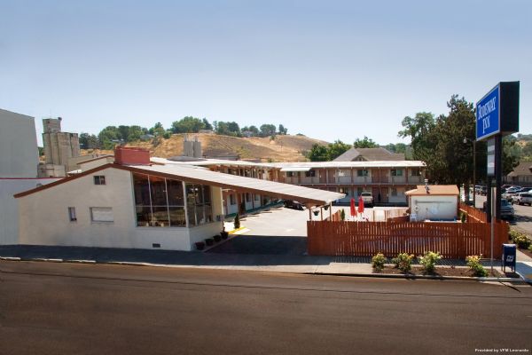 Knights Inn Pendleton